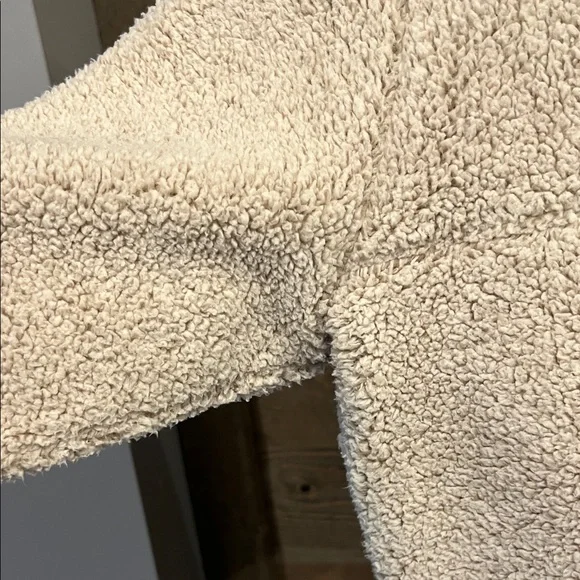 Columbia Women's Cream Sherpa Jacket - Picture 4 of 4